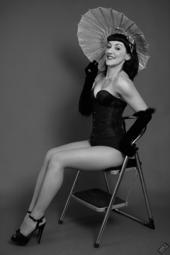 Alyla pinup fitness shoot