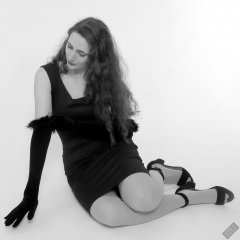 2024-04-07 Estella Rose - little black dress