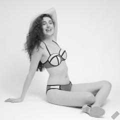 2025-06-14 Estella Rose in blue white and yellow neoprene bikini
