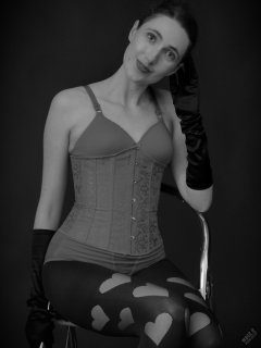 2026-02-07 Estella-Rose matching red bra, under bust corset and control briefs worn as hot pants