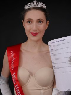 2026-02-07 Estella-Rose shapewear dress and tiara