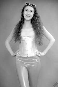 2026-02-07 Estella-Rose infrared shoot