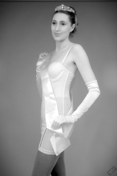 2026-02-07 Estella-Rose infrared shoot