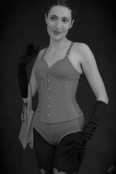 2026-02-07 Estella-Rose matching red bra, under bust corset and control briefs worn as hot pants