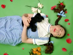 Estella-Rose as Dorothy