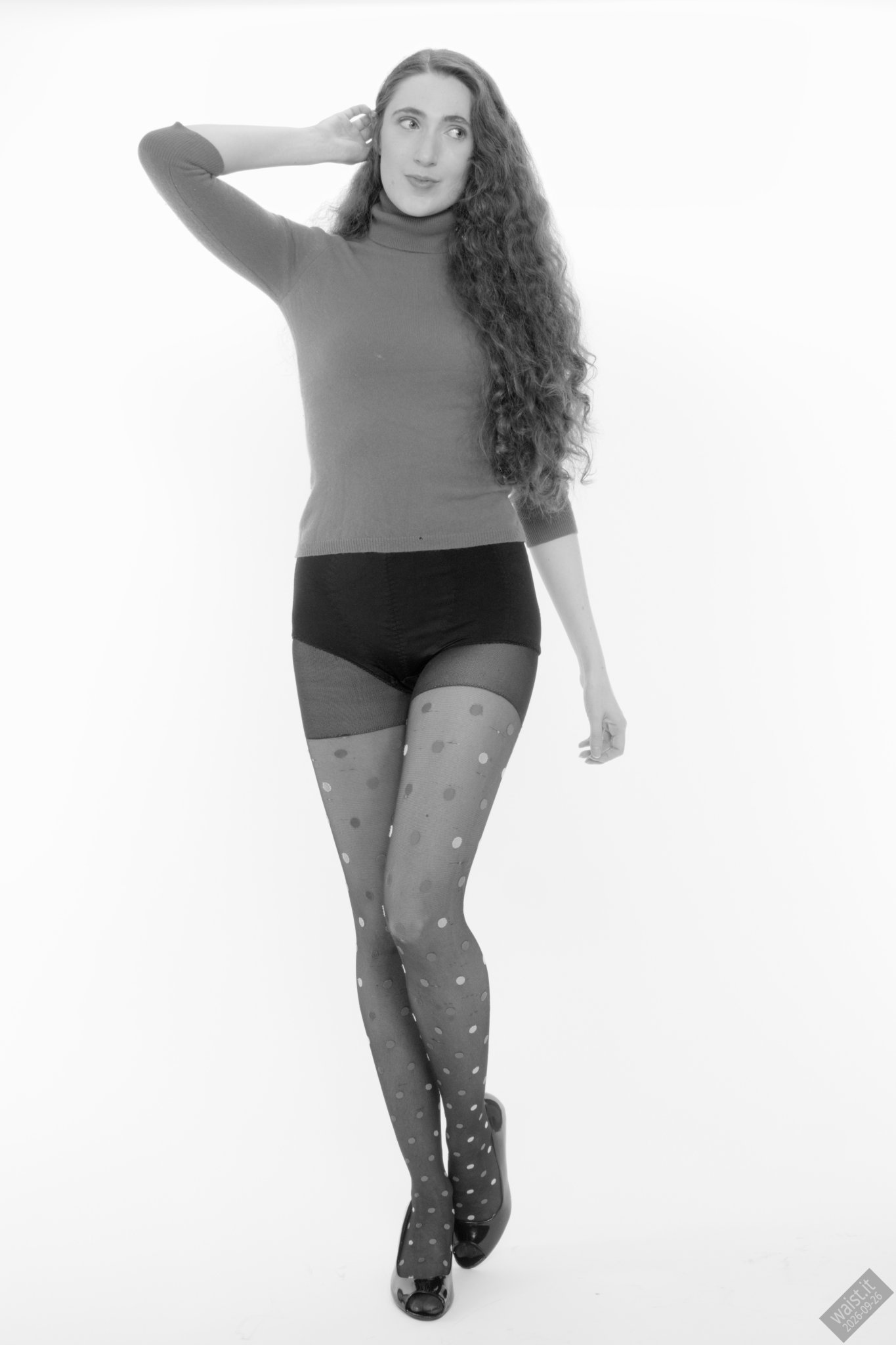 2026-09-26 Estella-Rose duo woollens shoot