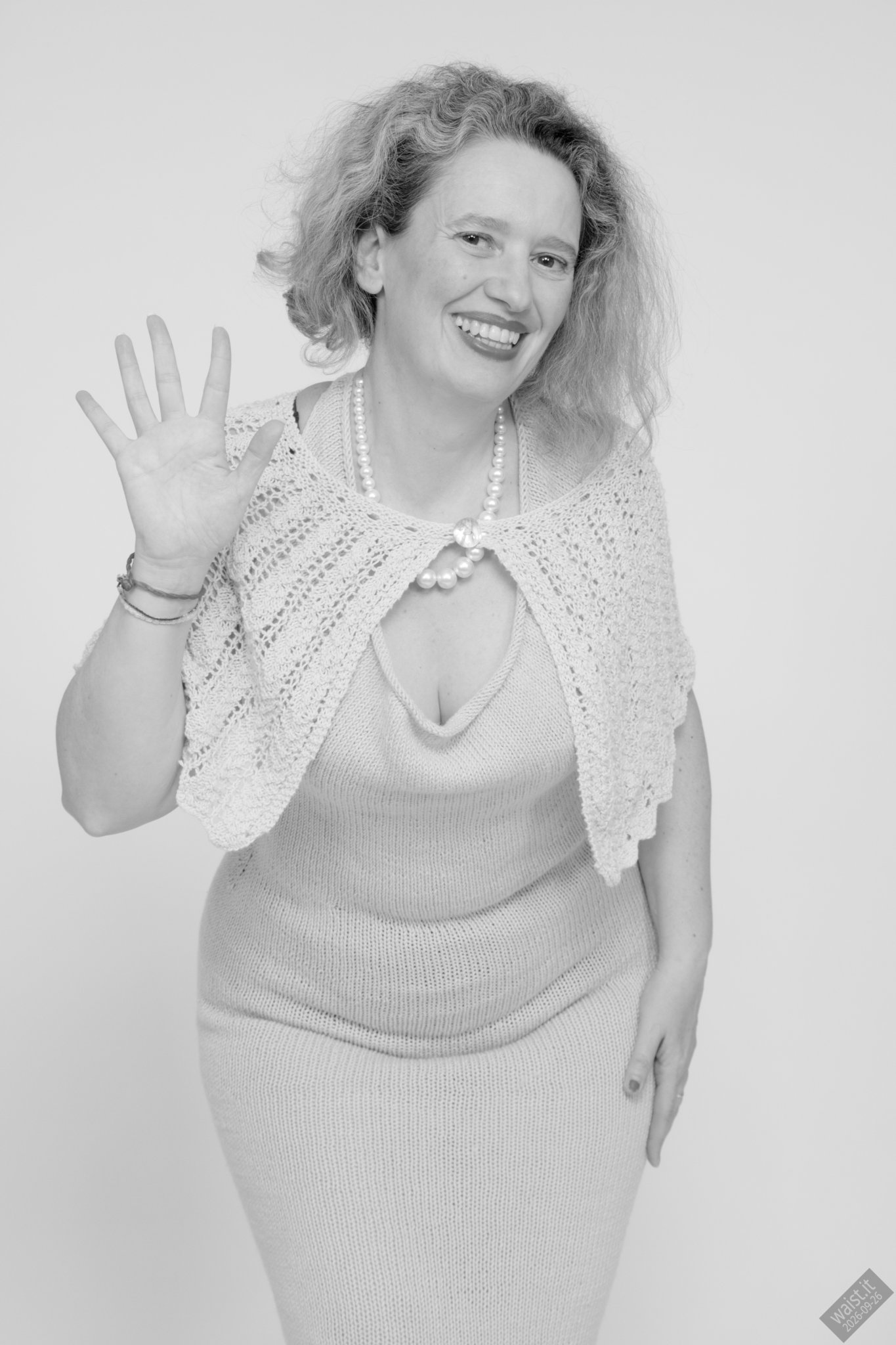 2026-09-26 Chiara duo woollens shoot