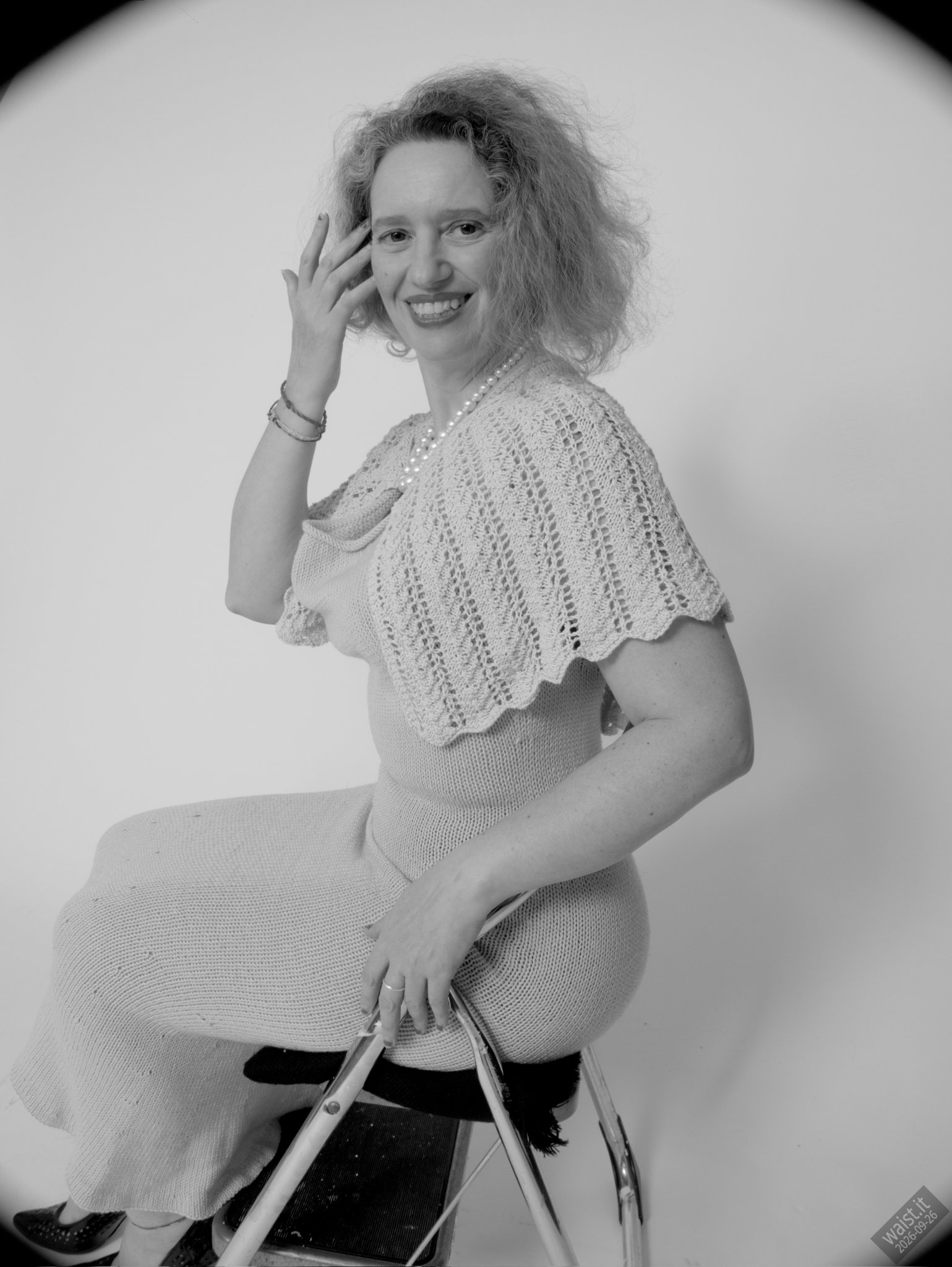 2026-09-26 Chiara duo woollens shoot
