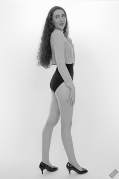 2026-09-26 Estella-Rose duo woollens shoot
