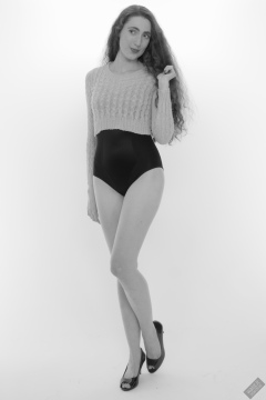 2026-09-26 Estella-Rose duo woollens shoot