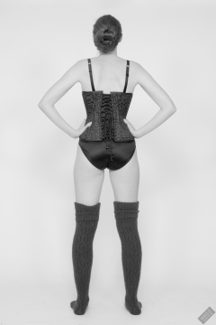 2026-09-26 Estella-Rose in maroon Vollers corset. duo woollens shoot