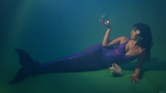 2015-09-18 Becki Lavender mermaid costume, demonstrating how the lighting can be made to look like the model is underwater