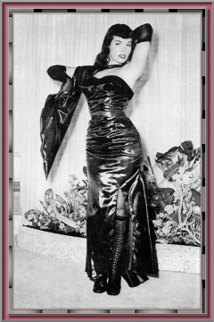 Bettie Page Camera Club 023