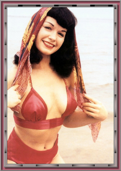 Bettie Page Camera Club 037