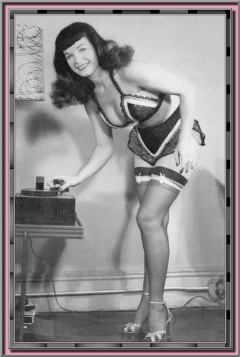Bettie Page Camera Club 218