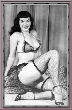 Bettie Page Camera Club 203