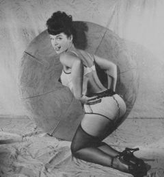 Bettie Page in lingerie