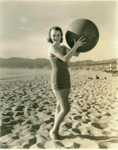 influences: Eleanor Parker, swimsuit