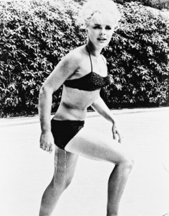 influences: Elke Sommer