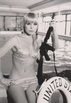 influences: Elke Sommer