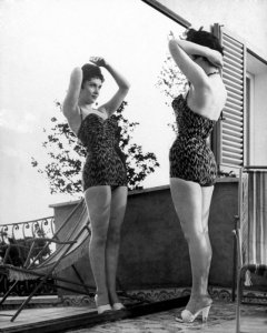 influences: Gina Lollobrigida swimsuit