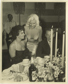 jayne mansfieldsophia loren 2