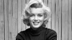 influences: Marilyn Monroe in dark sweater