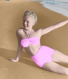 influences: Marilyn Monroe in a pink bikini