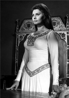 influences: Sophia Loren