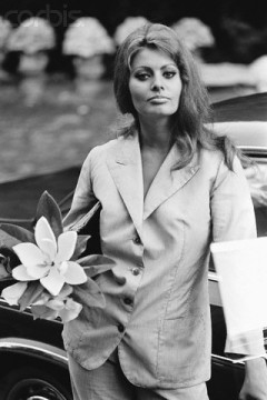 influences: Sophia Loren, 1983-09-09, Paris.