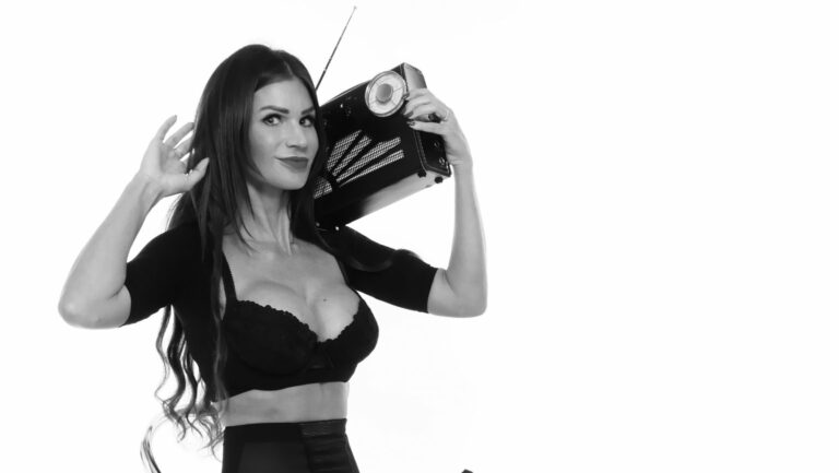 LisaAnne pinup fitness shoot