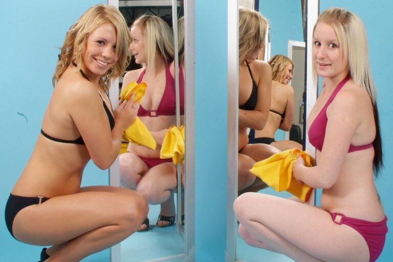 Jade and Sara retro fitness